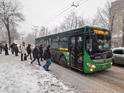 
                    Как будет работать общественный транспорт в Алматы в новогодние дни
                
