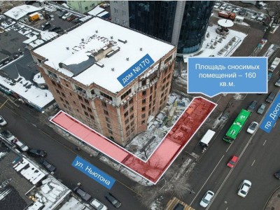
                    Незаконные торговые павильоны сносят в центре Алматы
                
