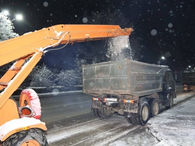 
                    Более трех тысяч кубометров снега вывезено с улиц Алматы
                