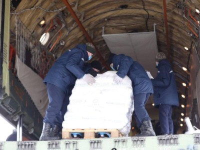 
                    Из Алматы вылетел борт с гуманитарной помощью для Палестины
                