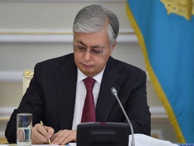 
                    Президент поручил усилить борьбу с бытовым насилием и жестоким обращением
                
