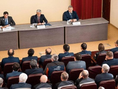 
                    В Темиртау представили нового инвестора Qazaqstan Steel Group Андрея Лаврентьева
                