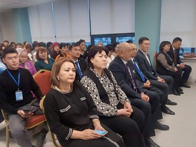 
                    QR-коды в школах Алматы позволяют оперативно реагировать на заявления учеников
                