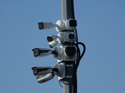
                    В общественных местах Алматы установят шесть тысяч видеокамер
                