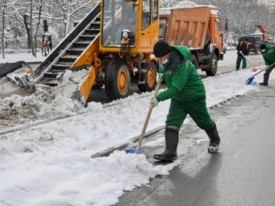 
                    Коммунальщики Алматы готовы встретить снегопады
                