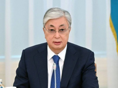 
                    Президент перечислил 7 млн тенге из собственных средств в фонд поддержки казахского языка
                