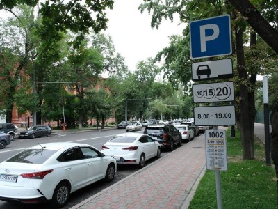
                    В Алматы рассматривается внесение изменений и дополнений в правила организации платных парковок
                