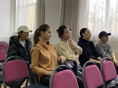 
                    В Алматы состоялась встреча с многодетными матерями Бостандыкского района
                