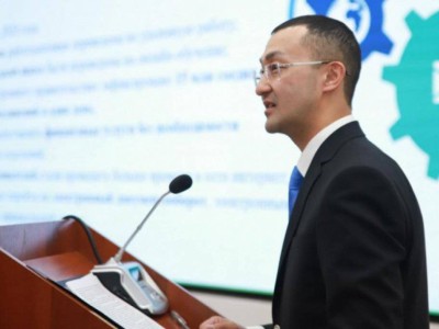 
                    Председатель суда Ернар Ерболатов подозревается в избиении женщины
                