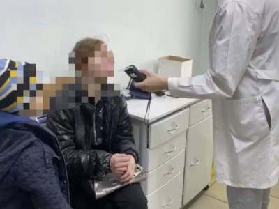 
                    Пьяная мать вызвала скорую, а оказалась в полиции в Павлодаре
                