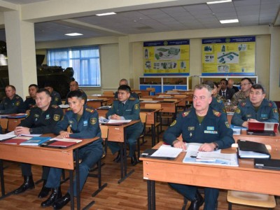 
                    Курсантам Военного института рассказали о международном гуманитарном праве
                