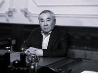 
                    Скончался Болат Назарбаев
                