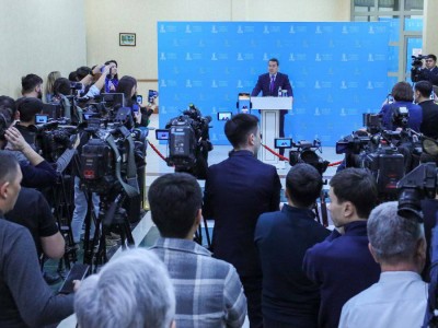 
                    Алихан Смаилов озвучил требования к новому инвестору «АрселорМиттал Темиртау»
                