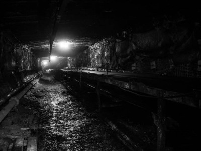 
                    Какая помощь будет оказана семьям погибших шахтеров
                