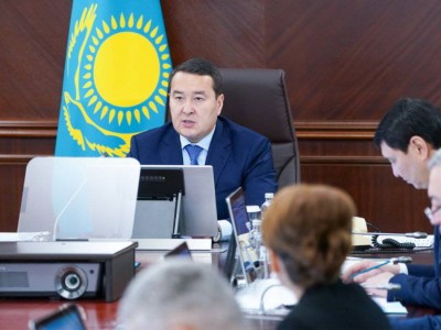 
                    Как решаются вопросы занятости населения в Казахстане
                