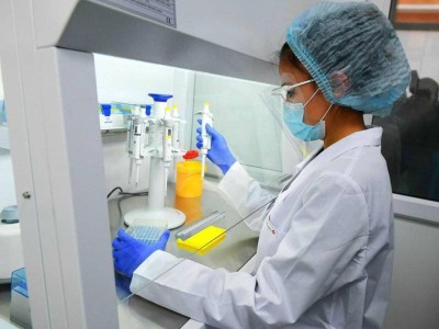 
                    На рынках Алматы эпидемиологи проверили качество пищевых продуктов
                