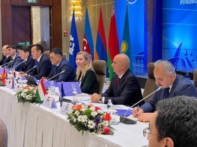 
                    Платить налоги даже не в один клик, а по умолчанию планируют в Казахстане
                