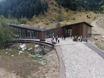 
                    Увеличился приток иностранных туристов в Алматы
                