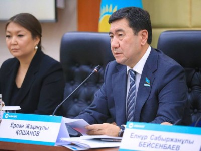 
                    Фракция AMANAT инициирует новый законопроект по обеспечению безопасности детей
                