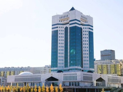 
                    Президент дал ряд поручений новому министру торговли и интеграции
                