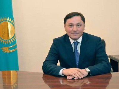 
                    Министром туризма и спорта назначен Ермек Маржикпаев
                