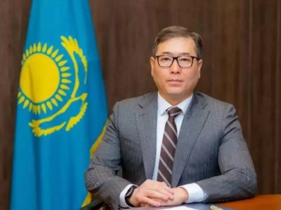 
                    Арман Шаккалиев назначен Министром торговли и интеграции РК
                