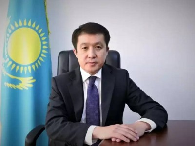
                    Марат Карабаев возглавил Министерство транспорта
                