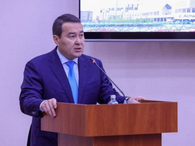 
                    Премьер-министр рассказал о социальной поддержке граждан
                
