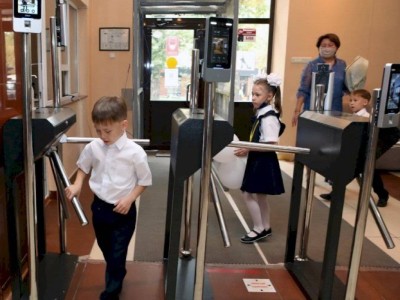 
                    В алматинские школы внедрят новые системы безопасности
                