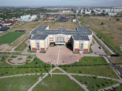 
                    Досаев проверил готовность школ к новому учебному году
                