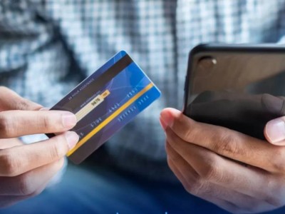 
                    Упрощает жизнь: казахстанцы получают персональные push-уведомления в приложении eGov mobile
                