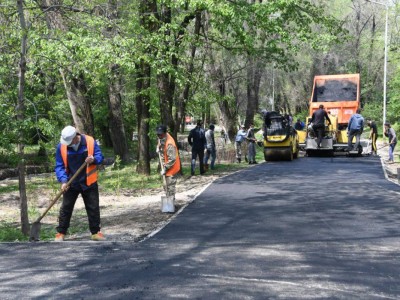 
                    Как развивается дорожная инфраструктура в Алатауском районе
                