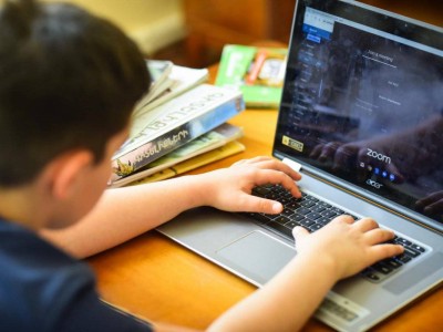 
                    80% учебников переведено в цифровой формат – Минпросвещения
                