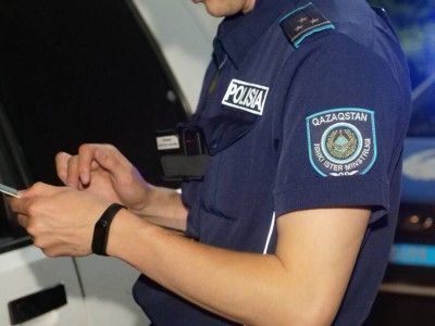 
                    Более двух тысяч полицейских следят ежедневно за порядком в Алматы
                