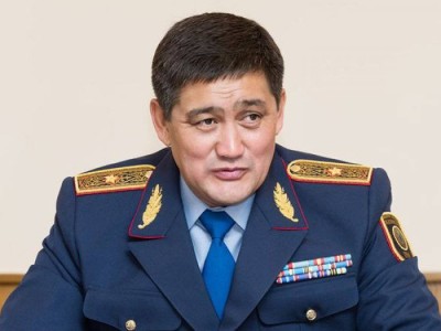 
                    За побег из страны защита попросила назначить Серику Кудебаеву штраф
                
