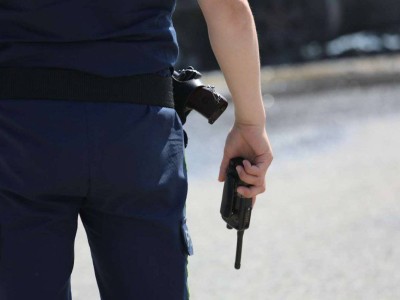 
                    Разыскивается подозреваемая в обмане шымкентцев на 60 млн тенге
                