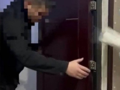 
                    Более 15 млн тенге украл мошенник у пенсионеров Караганды
                