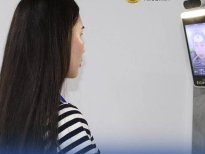 
                    Список обладателей образовательного гранта будет опубликован до 10 августа
                