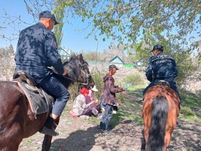 
                    Конный патруль задействован в рейдах в Алматинской области
                