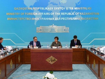 
                    Общественный совет МИД РК решил мониторить работу консульской службы
                