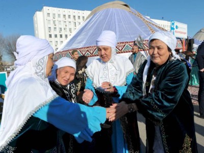 
                    Календарь «Вечёрки»: Көрісу күні, или Амал
                