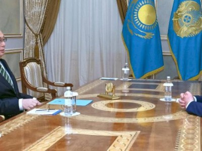 
                    Токаев принял генерального директора агрофирмы «Родина»
                