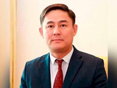 
                    Азамат Ескараев назначен министром юстиции РК
                