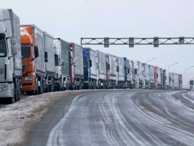 
                    1 и 2 января автопункты пропуска на границе с КНР будут закрыты
                