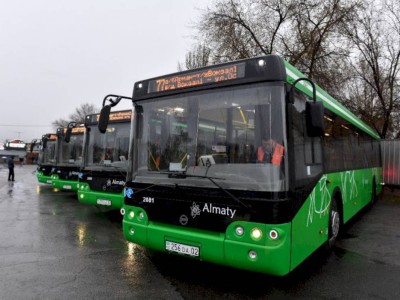 
                    В Алматы в 2023 году будут созданы первые 10 автостанций для водителей общественного автотранспорта – Ерболат Досаев
                