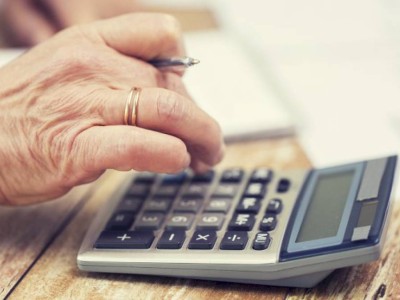 
                    Как сделать возврат ошибочно уплаченных социальных отчислений
                