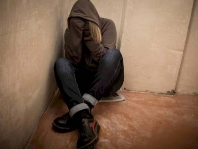 
                    Горячую линию для оказания первой психологической помощи наркозависимым открыли в Алматы
                
