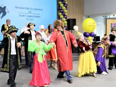 
                    Алматинские соцработники отметили свой профессиональный праздник
                
