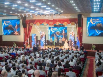 
                    В преддверии Дня Республики сотрудникам и ветеранам МВД РК были вручены госнаграды
                