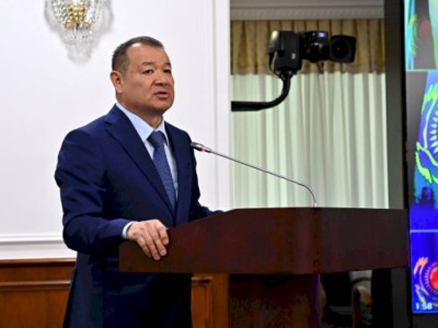 
                    О развитии автодорожной отрасли рассказал глава МИИР
                